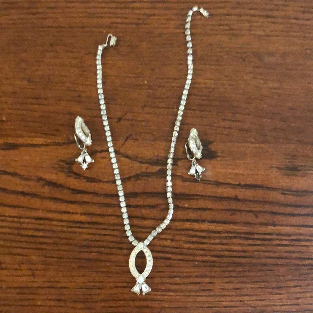 Antique rhinestone necklace and clip earring set